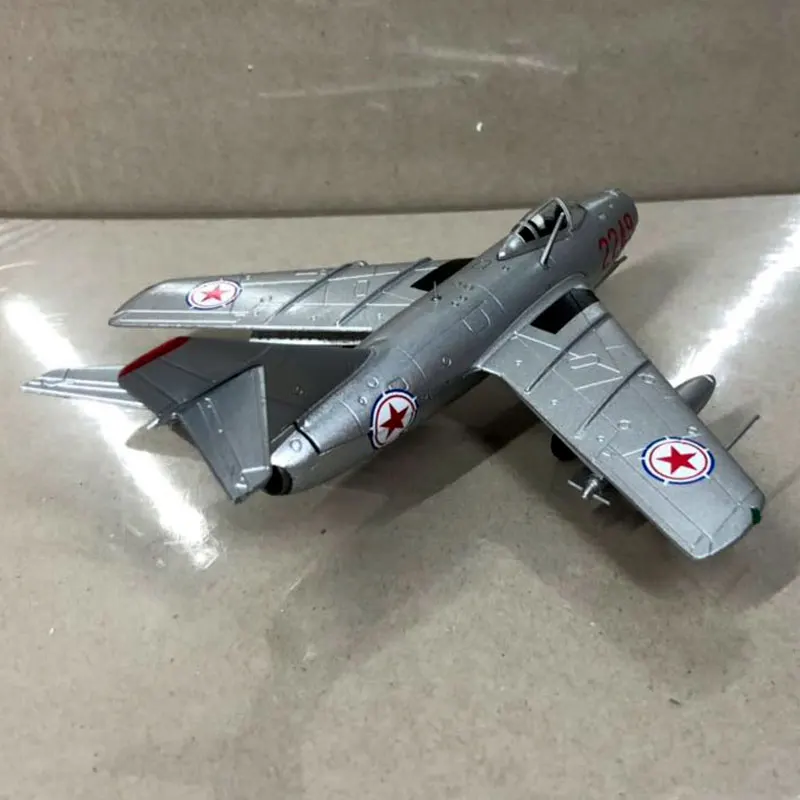 WLTK 1/72 масштаб военная модель игрушки Mikoyan MiG-15 истребитель литой металлический самолет модель игрушки для сбора, подарка, украшения