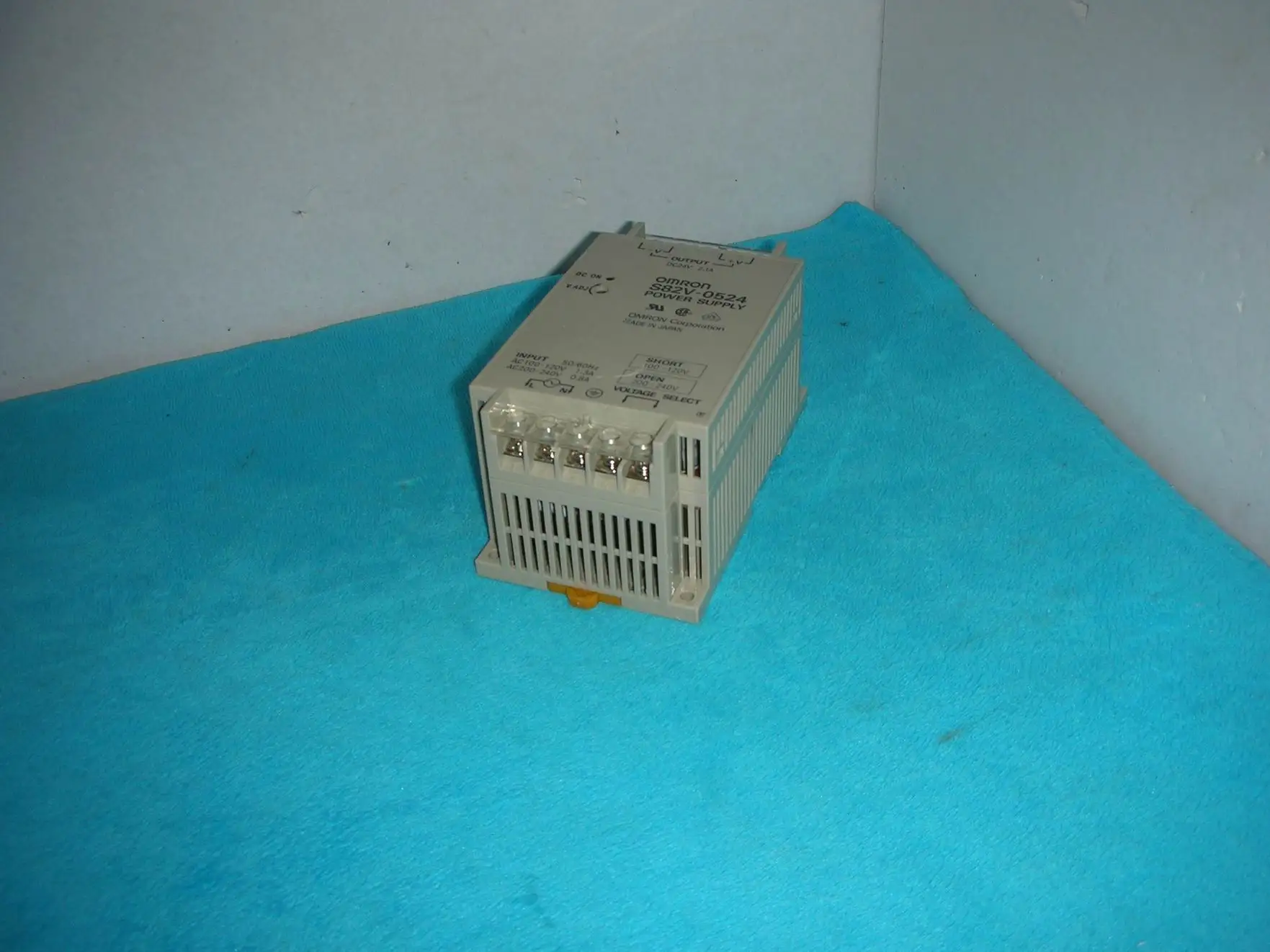 OMRON OMRON switching S82V 0524in Electricity Generation from Home