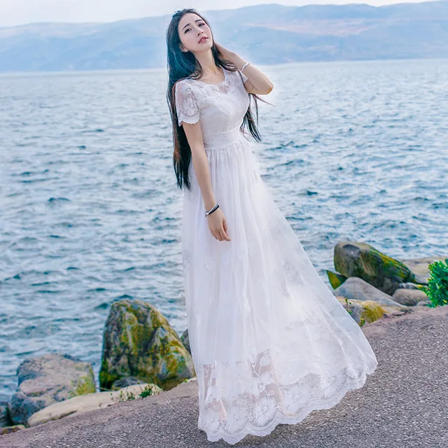 Holiday Dresses 2018