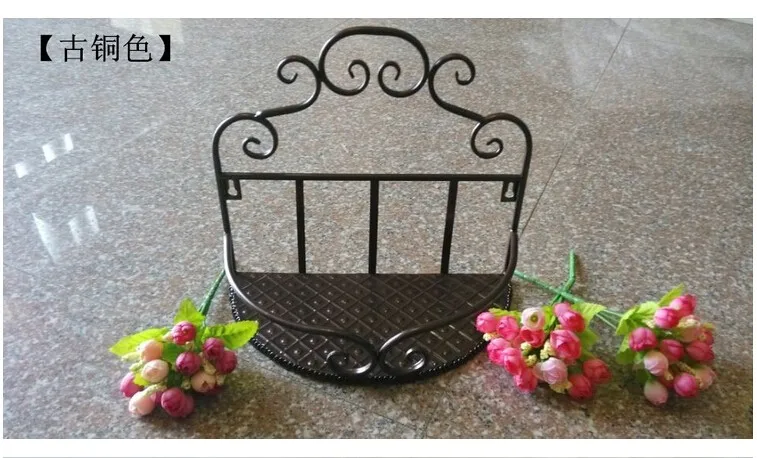 Hot European Style Bathroom Kitchen Household Items Bathroom Storage Rack Wrought Iron Wall Rack Shelf