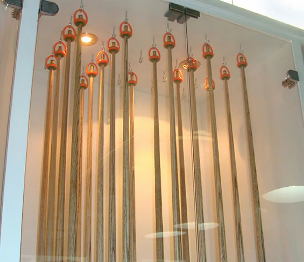 1hangers3