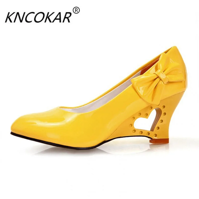 Mariée lavande 2018 À Sexy Blanc Chaussures Bouche Au Nouvelle jaune Noir Mariage Coins Et Lady Talons Printemps Automne De Lumière blanc Femmes Hauts qRrR8w