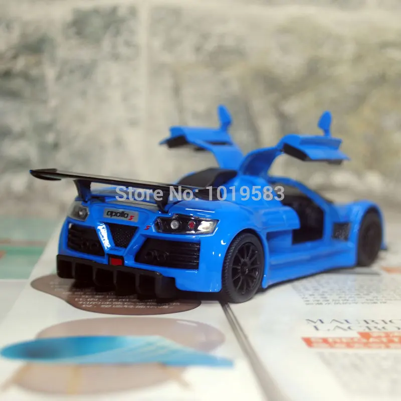 2010 Gumpert Apollo Sport blue (5)
