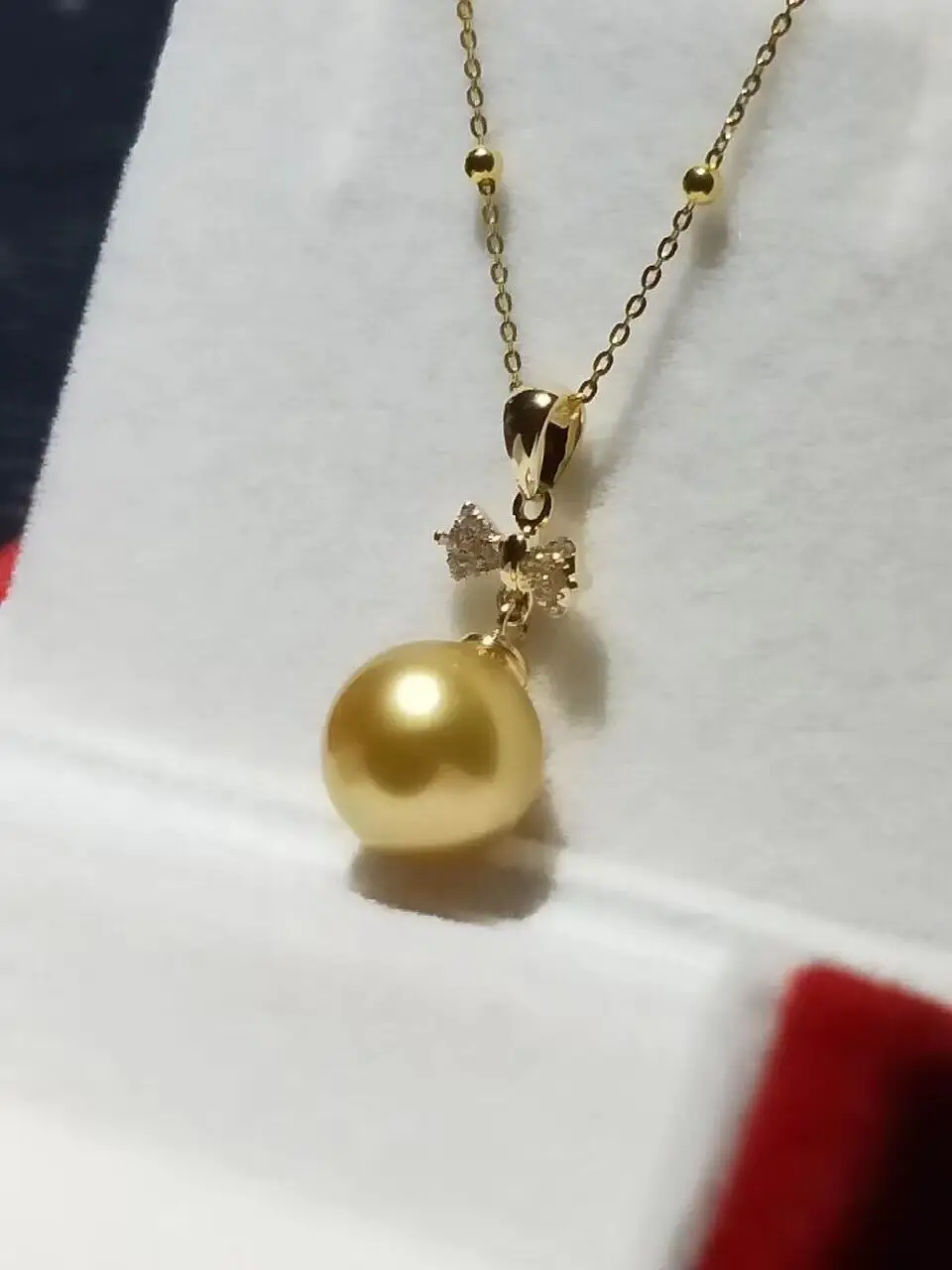 

charming 10-11mm south sea round gold pearl necklace 14k