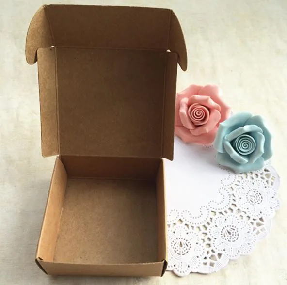 

100pcs/lot-6.2*6.2*3.2cm Blank Kraft Paper Box DIY Packaging Boxes For Jewelry Candies Handmade Soap Storage Box Crafts Gift Box