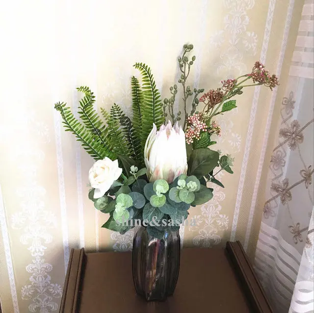 

2018 new arrival spring home decoration mori style fresh forest rose Eucalyptus berry fruit green plants overlord flower