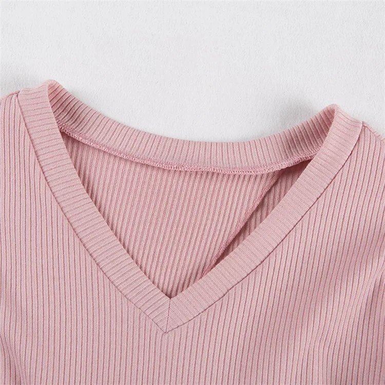 autumn women T shirt long sleeve photos by cellphone