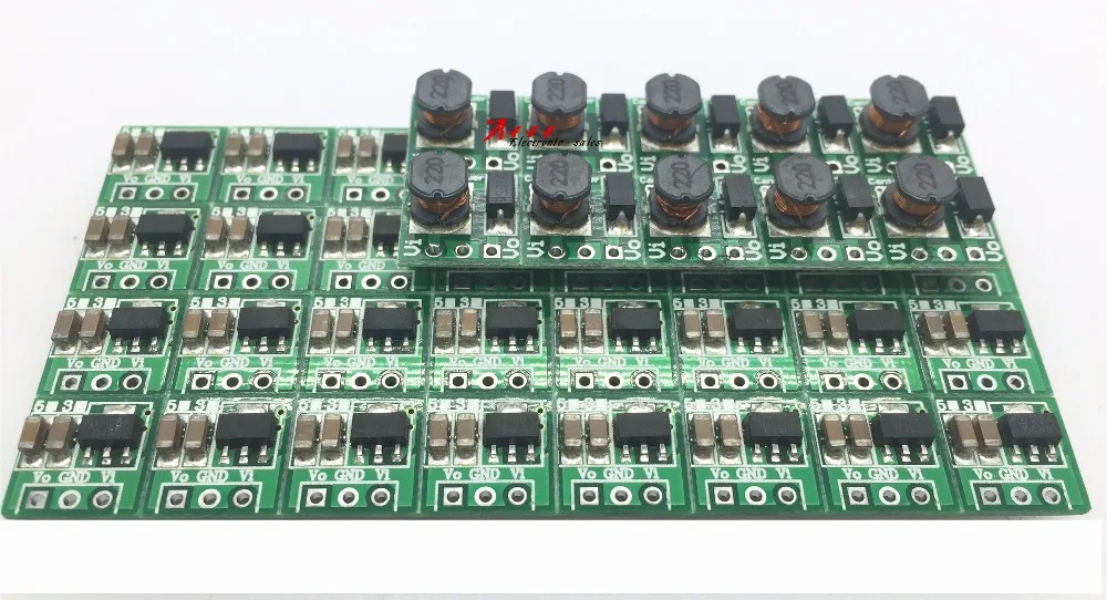 

DC DC Boost Step UP Converter 1.5 3V 3.7V 4.5V to 5V Voltage Regulator Power supply Module for 18650 Li-ion battery