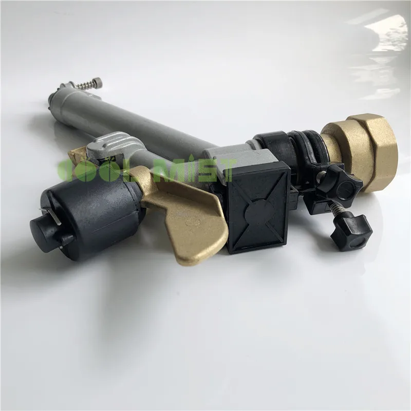Spray gun (15)