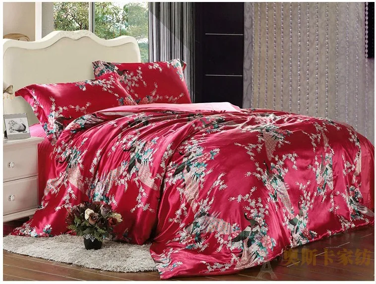Vermelho da pena Do Pavão impressão de cetim de seda conjunto de cama da rainha do rei completo twin size colcha capa de edredon colcha cama em um saco de folhas linho