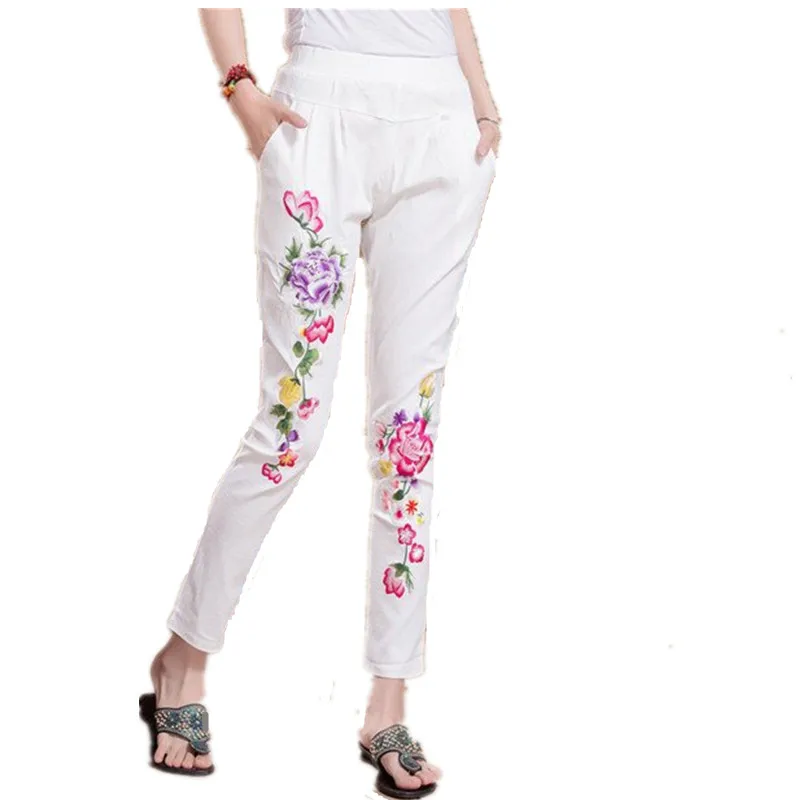 

2018 Summer Ethnic Flower Fashion Harem Pant Embroidery Pants Women Vintage Brand Elegant Casual Ladies Trousers Woman Clothing