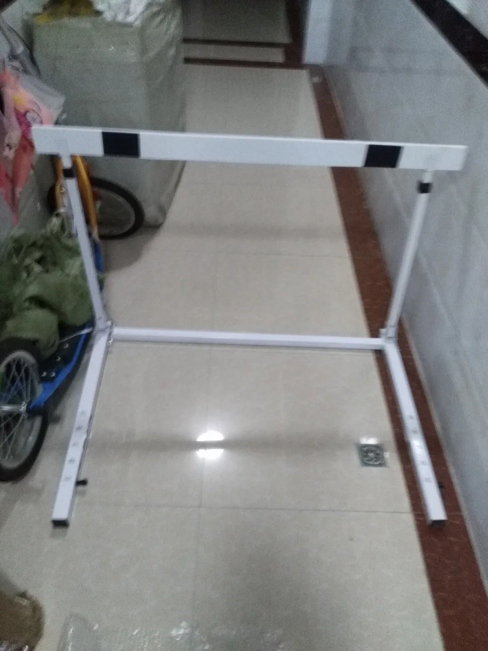 

Wholesale 120cm Height Adjustable Track And Field Sports Hurdle Detachable School Competition Training Hurdles