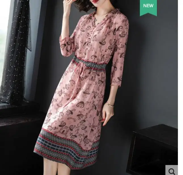 

Spring and summer 2019 new vintage heavy silk dress female silkworm silk waist is very fairy print skirt