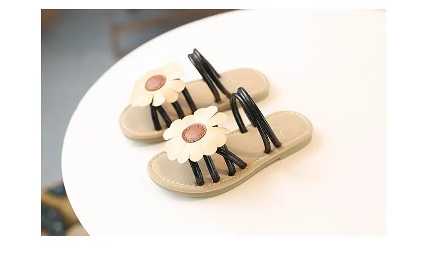 girls sandals (18)