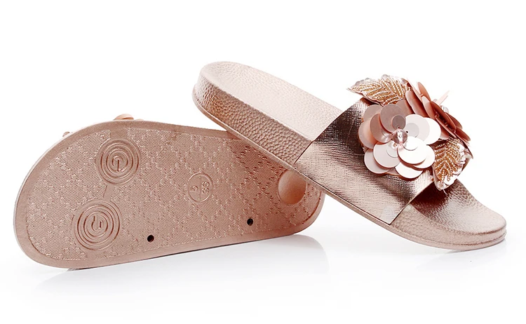 8076784661_1557642219