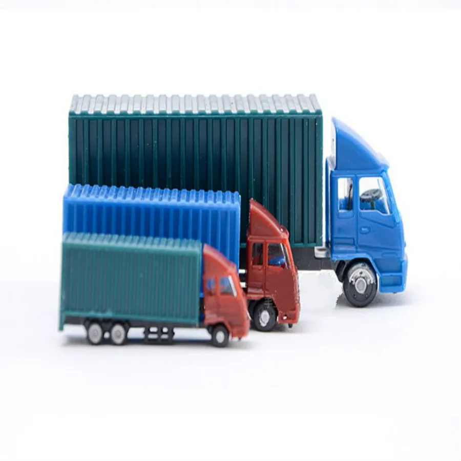 plastic model truck in archiecture model building (5)