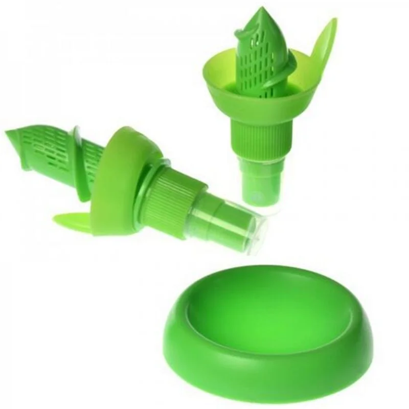 1Set Lemon Watermelon Juice Sprayer Citrus Spray Hand Fruit Juicer