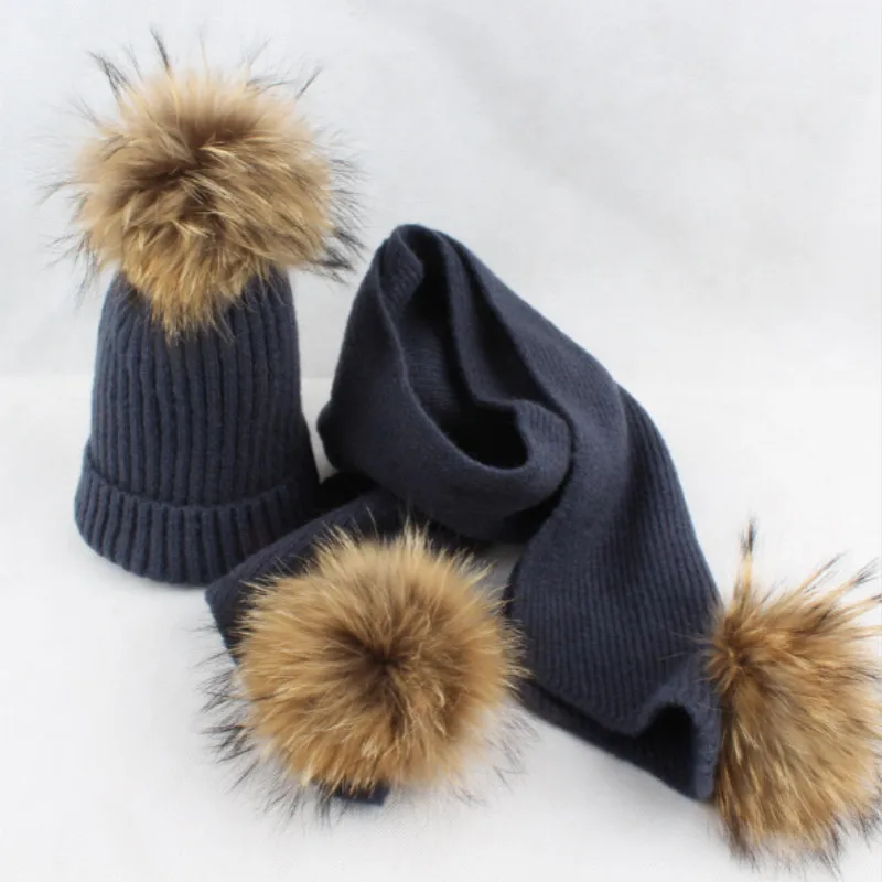 Семейный комплект из 2 предметов, теплая шерстяная шапка шарф, настоящий помпон из меха енота, зимняя шапка с воротником, теплая Толстая теплая шерстяная шапка с мехом - Цвет: Темно-синий