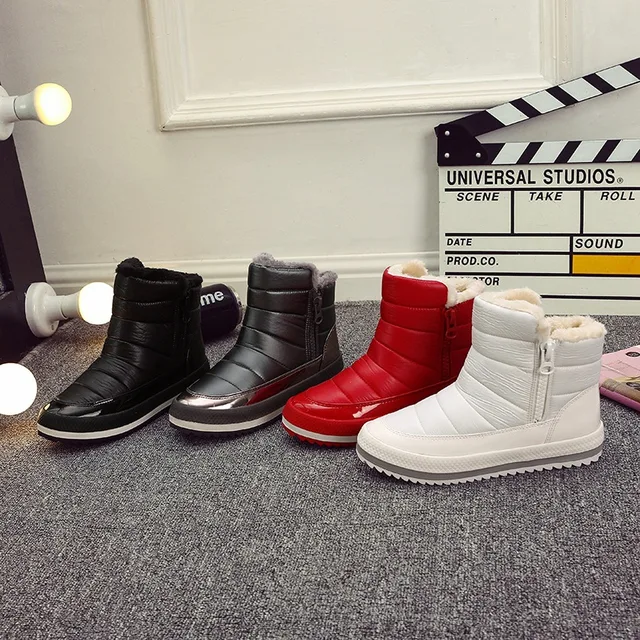 2017 new winter snow boots female Korean fashion casual thickening warm