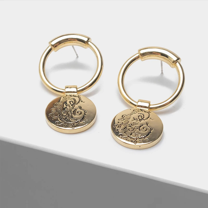 

Metal circular pendant stylish earrings
