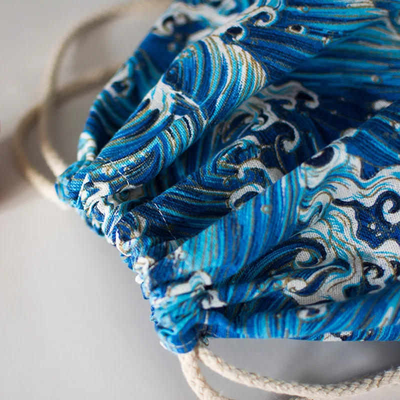 3960410238_561615762