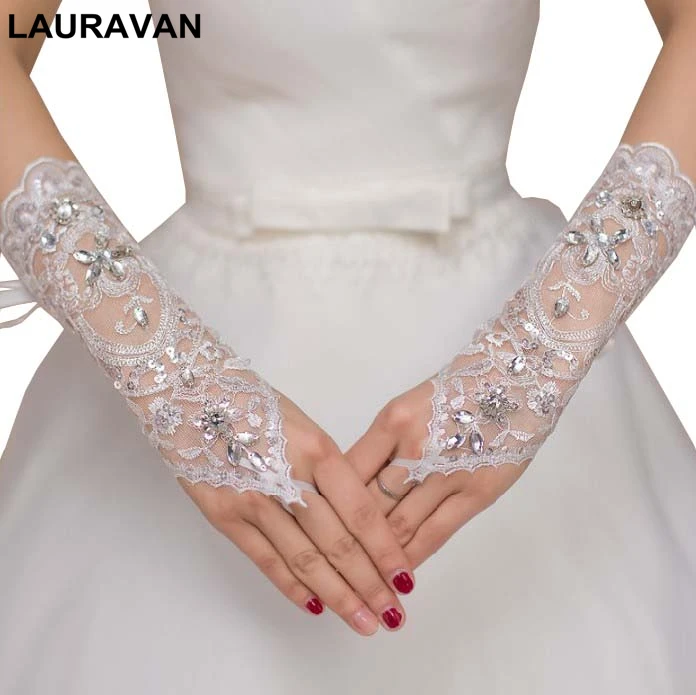 

2020 Guantes Novia Opera Wedding Party Fingerless Lace Beading Lace Glove White Ivory Wedding Gloves Appliques Bride Gloves