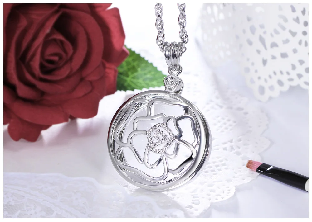 flower pendant 03