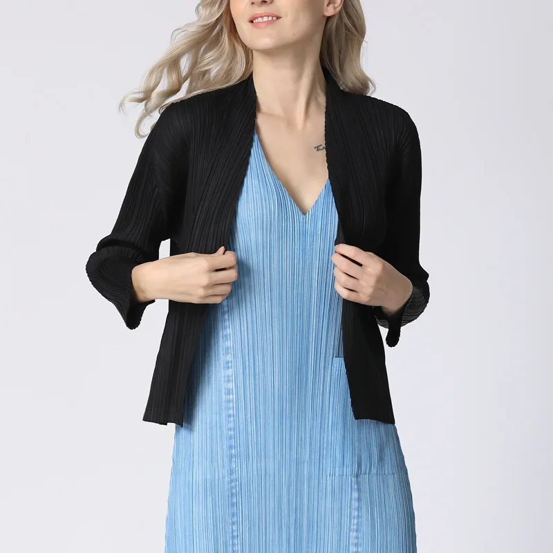 

MIYAKE Folded Women's Suit Small Outerwear Summer 2019 A Button Pure Color V-collar plus Size Slim Air Conditioning Card