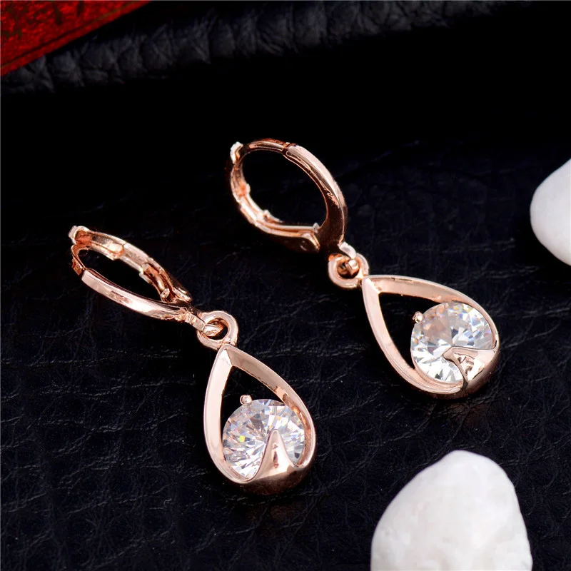 Женские серьги подвески misanryne золотого цвета с фианитами и кристаллами|earrings