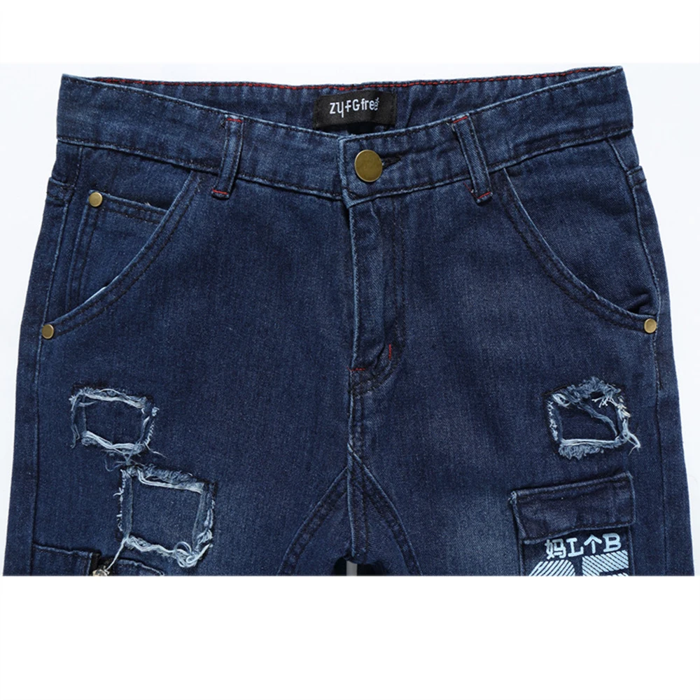 9534277641_2076024693