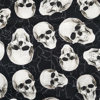 

Fashion 110cm Wide Skull Fabric 100%Cotton Fabric Black Bottom White Skull Printed Fabric DIY Sewing Clothing Quilting Patchwork