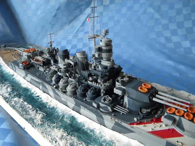 Модели линкоров 1 350. 1:350 rn roma. линкор хайме 1. либерти модель 1/350.