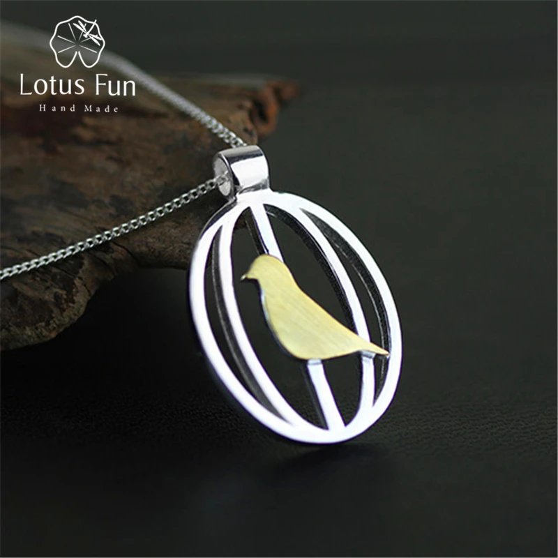 

Lotus Fun Cute Bird Design Pendant without Chain Real 925 Sterling Silver Handmade Fine Jewelry Acessorios for Women