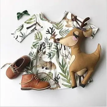 

Rein-deer printted pattern / half sleeves/ leaves print/ 2017 INS design