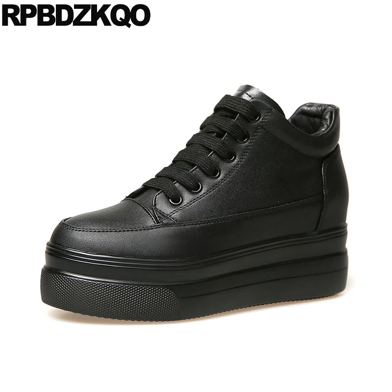 

Women Creepers Winter Platform Hidden Shoes Sneakers Round Toe Black Flats Lace Up Elevator Thick Sole Latest European Beautiful