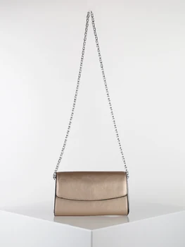 

Faux leather Clutch Bag with shoulder chain