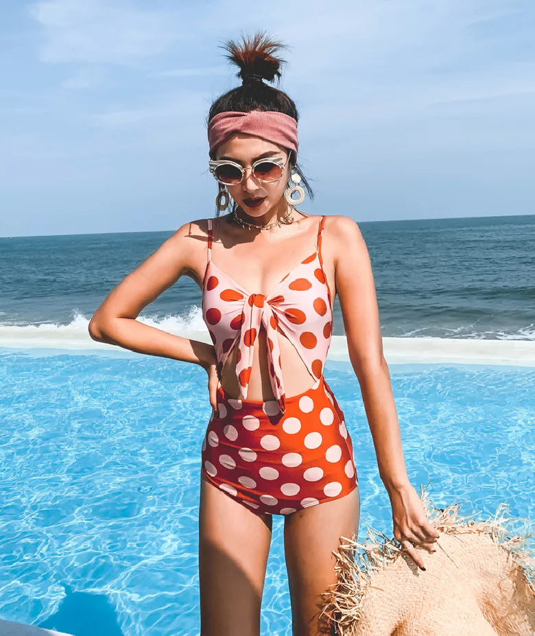 

Bathing Suit Women One Piece Push Up Plus Size Swimsuit Big Brand New Sexy Dot Polyester Sierra Surfer Women's Swimsuits 2019