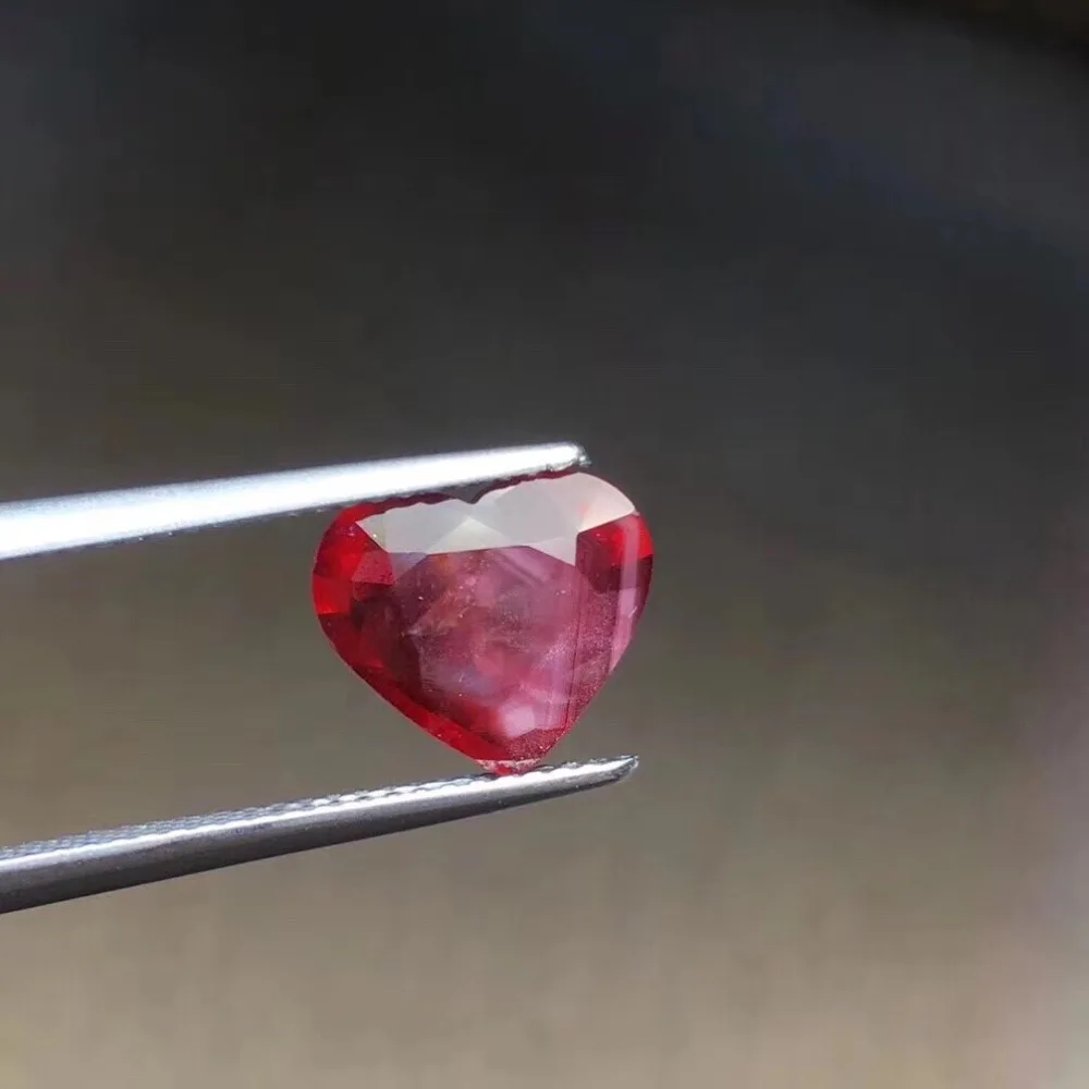 

AGL Certificated 3.28ct Unheat Heart Shape Faceted Natural red Ruby Pigeon Blood Red Loose Gemstones Rubi Loose Stones