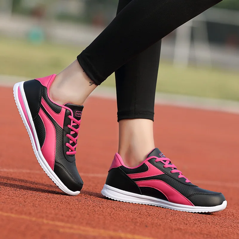 

Women Comfortable Sneakers Non-Slip Outdoor Running Shoes Sports Athletic Super Light Female Shoes New Arrival Big Size Shoes