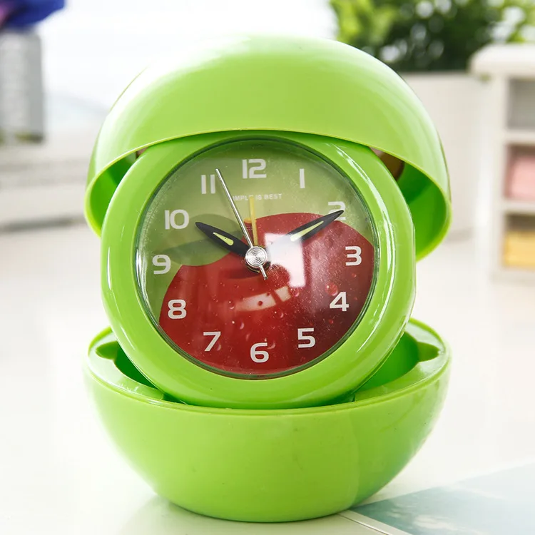 Настольный домашний современный декор электронные часы Настольный детский будильник для футбольных клубов Цифровой Будильник Детский прикроватный - Цвет: GREED--Apple