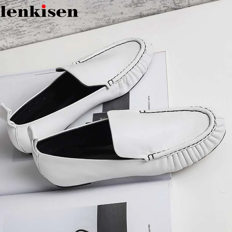 

Lenkisen 2018 high quality genuine leather round toe slip on Autumn season elegant runway loafers comfortable women flats Lcf5