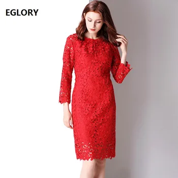 

Lace Dress 2018 Autumn Winter Fashion Party Elegant Dress Women O-Neck Hollow Out Lace Embroidery 3/4 Sleeve Slim Fitted Dress