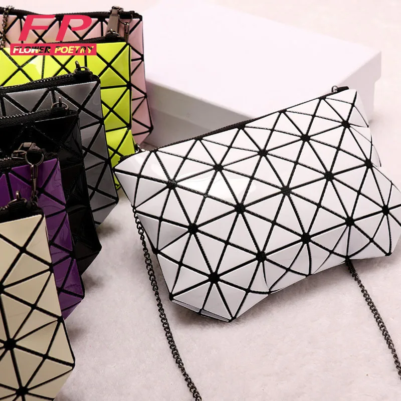 

New Famous Bao bag Diamond Lattice Fold Sequin Over Bags Small Women Clutch Handbag Chain Shoulder Messenger Bag For Girls