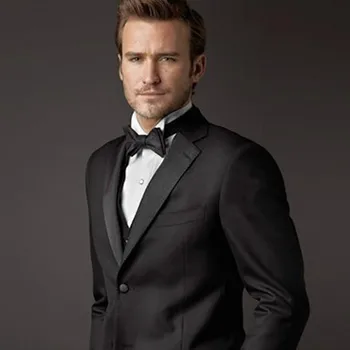 

Hot Selling (Jacket+Pants+Vest) Mens Suits 3 Pieces Two Buttons Groom Tuxedos Men Suit Black Groomsman Bridegroom Prom Suits
