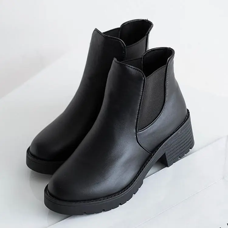 ladies chunky chelsea boots