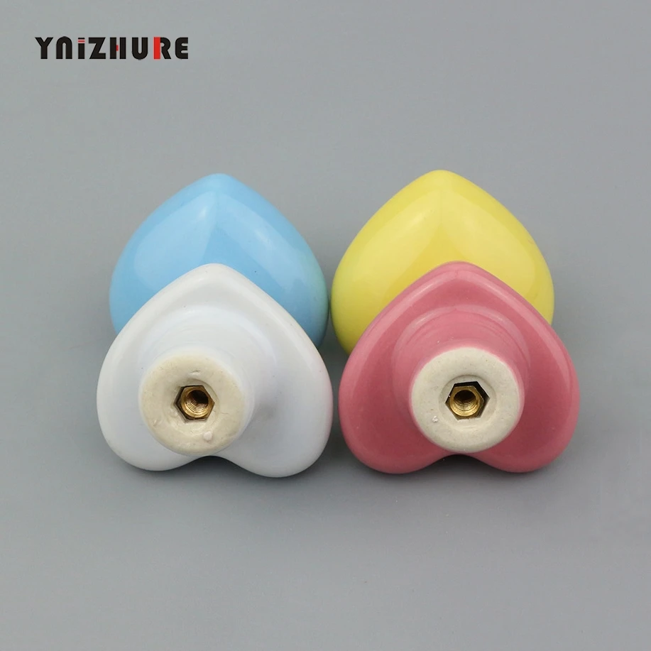 8170746600_205690852