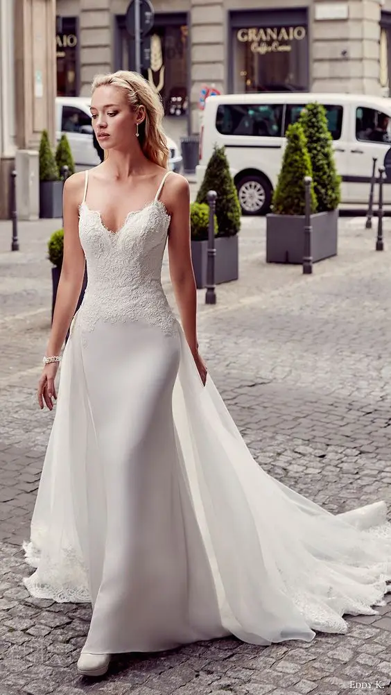 modern beach wedding dresses