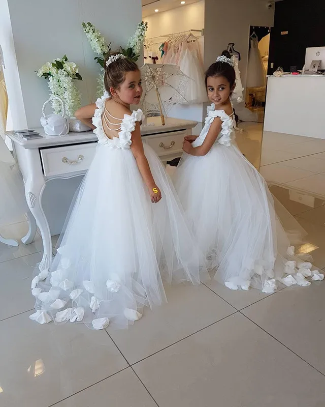 

Backless 2019 Flower Girl Dresses For Weddings Ball Gown Off The Shoulder Tulle Long First Communion Dresses For Little Girls