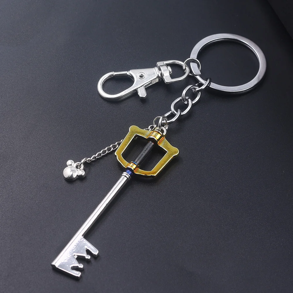 SG Hot Game Kingdom Hearts Key Keychains Sora Crown Roxas Keyblade Paopu Fruit Weapon Pendants Keyring For Men Car Jewelry Gift game keychain