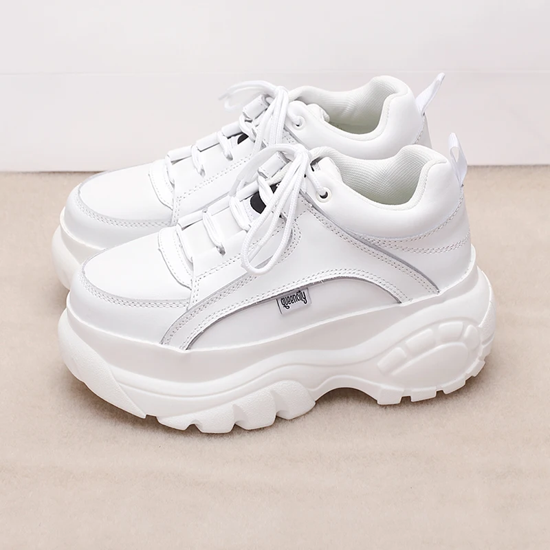 

New 2019 Spring Casual Shoes Women Apricot White Platform Shoes Creepers Ladies Flats Shoes Harajuku Creeper Comfortable Shoes